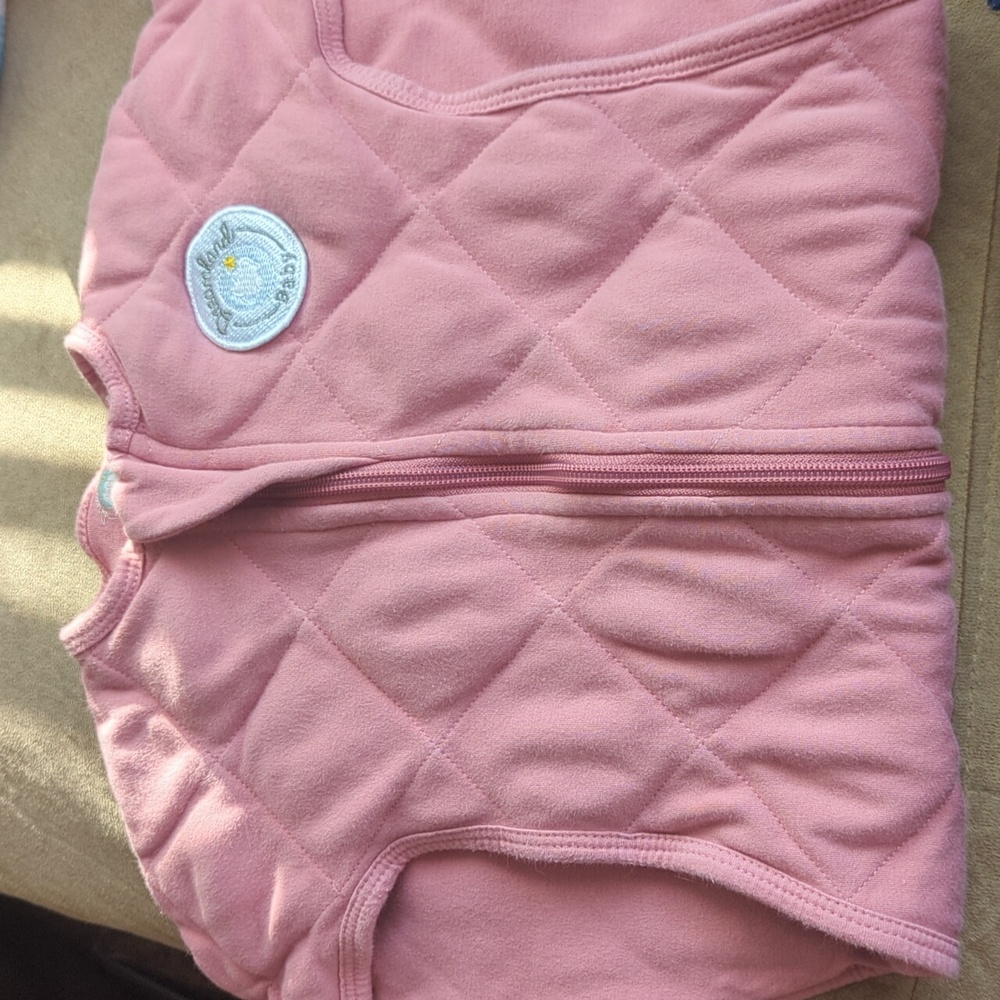 Dreamland Baby transition swaddle
